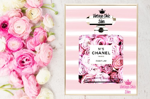 Oliver Gal 'Dripping Roses and Chanel' The Floral and Botanical Wall Art  Decor Collection Modern Premium Canvas Art Print